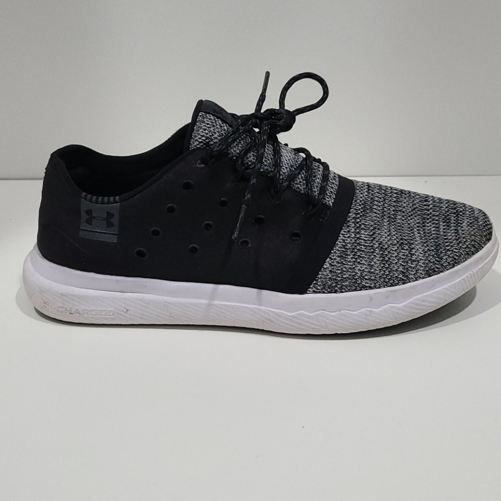 under armour causal shoes